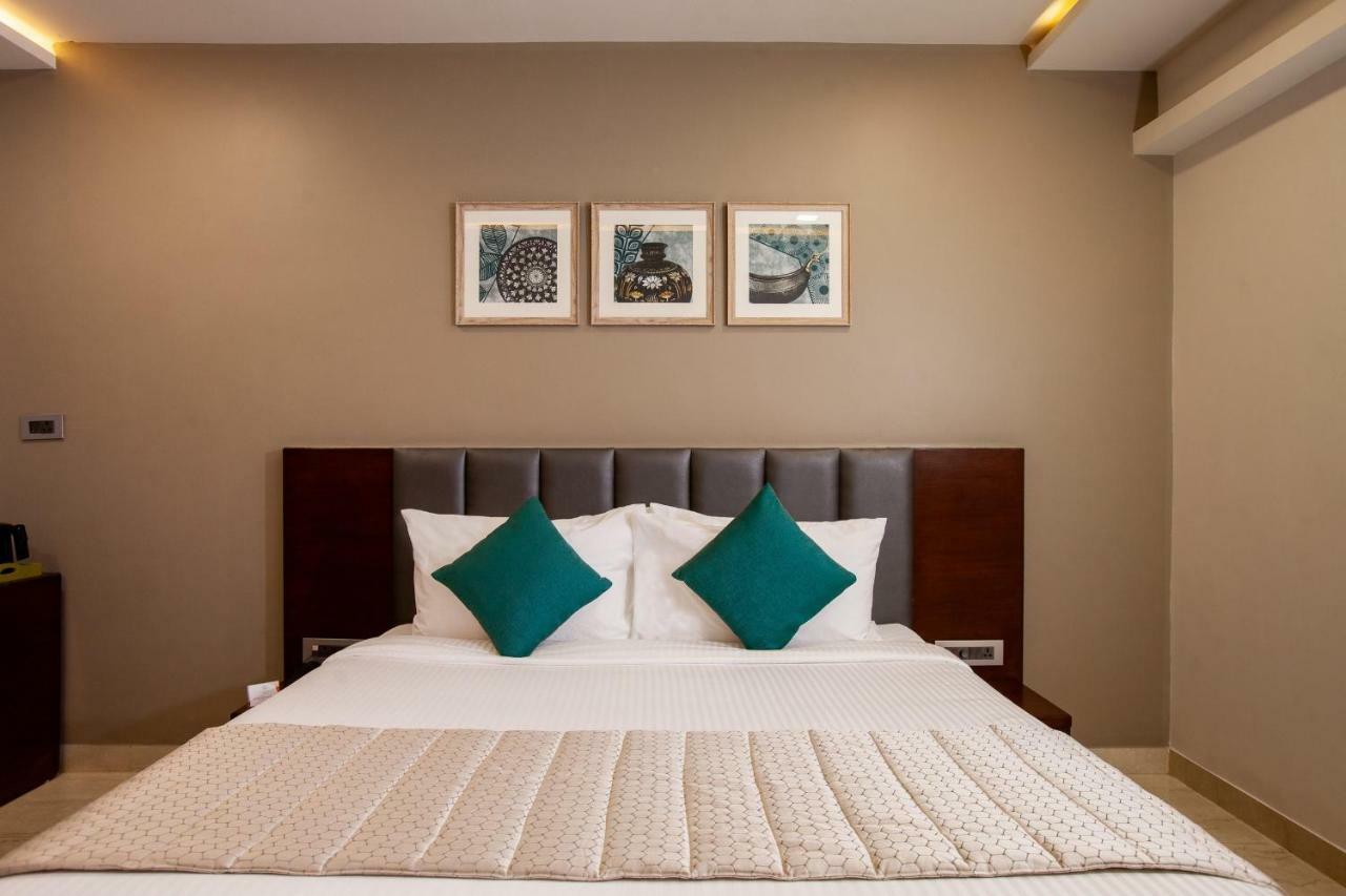 Mango Suites Viera Hyderabad Exteriör bild
